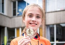 Personalizowane prezenty dla ucznia na początek nowego etapu – mały gest, który dodaje odwagi personalizowane prezenty dla ucznia 1.jpg